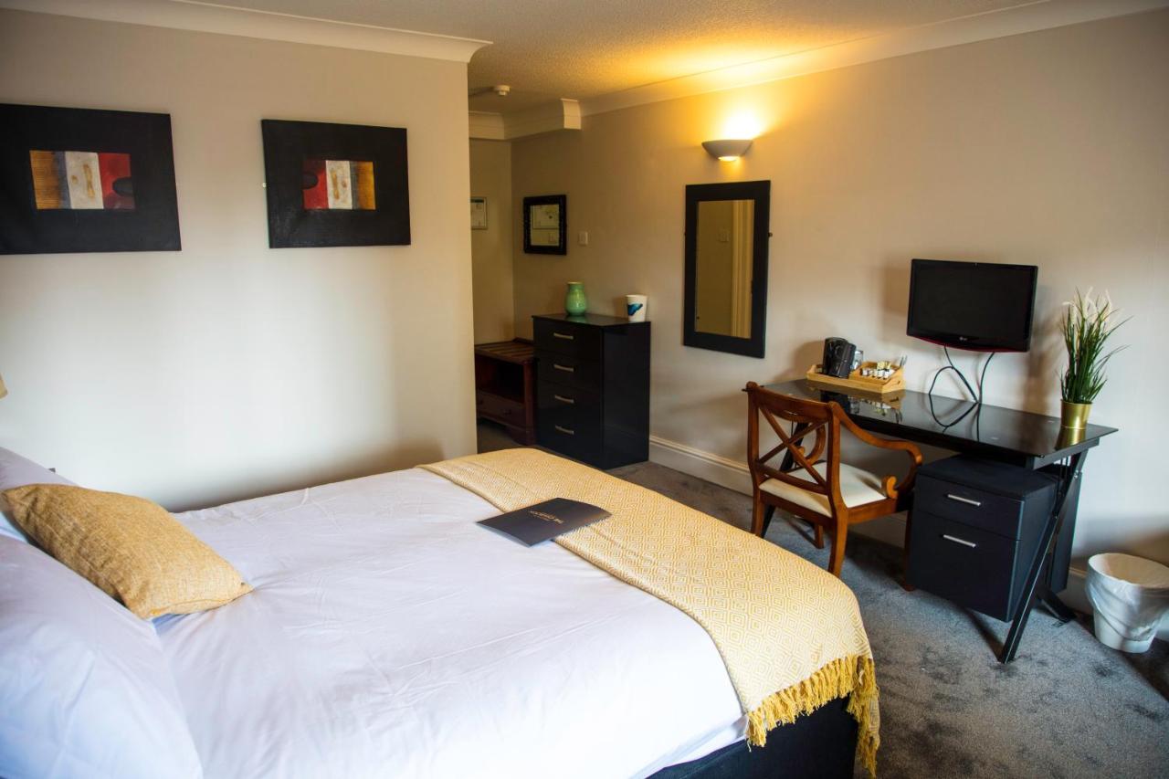 The Charlton Boutique Hotel Cheltenham Habitación foto